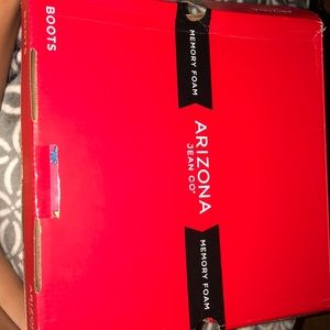 Arizona Jean co memory foam boots